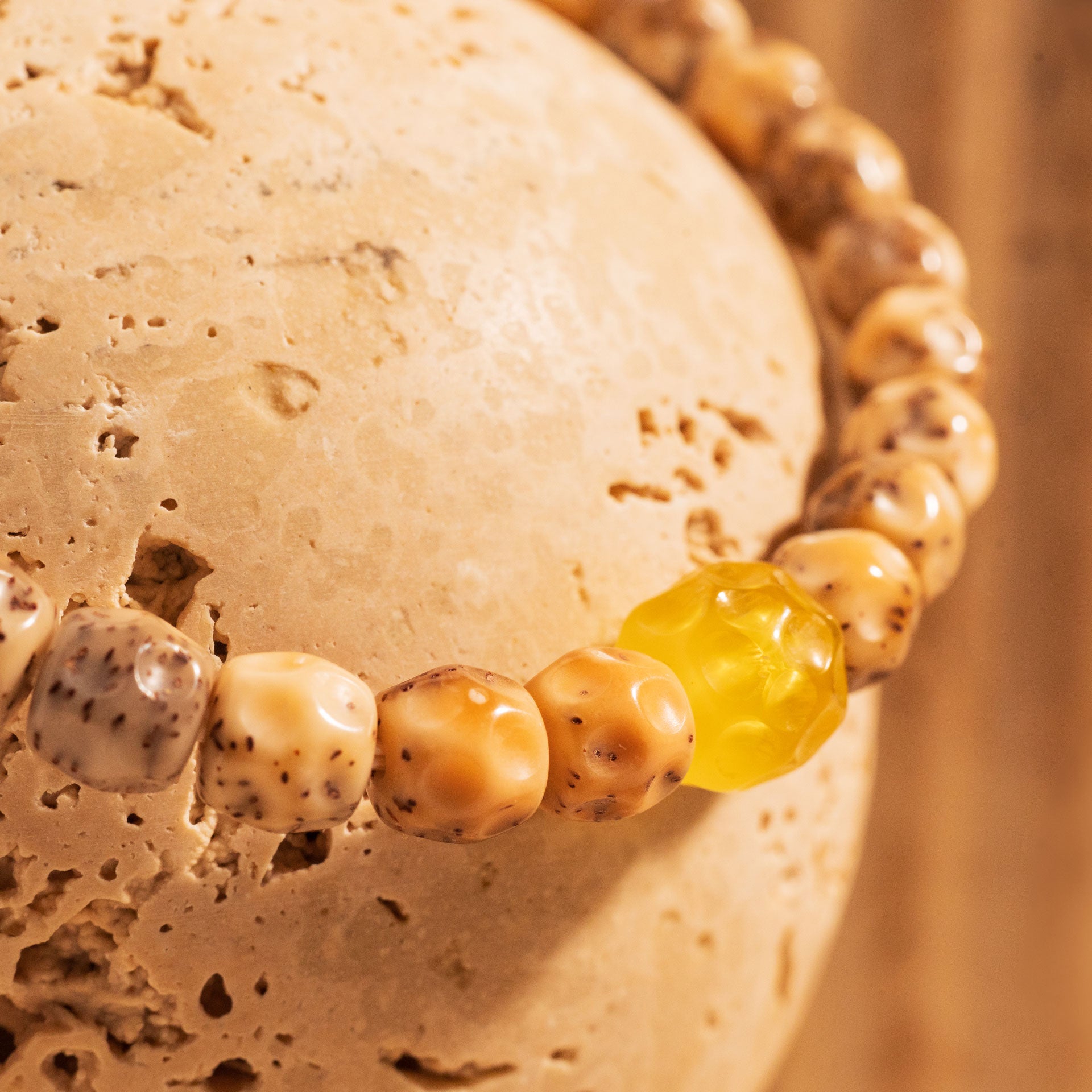 Formless Cuts - Fiery Sunset Golden Honey Amber Stelluna Bracelet