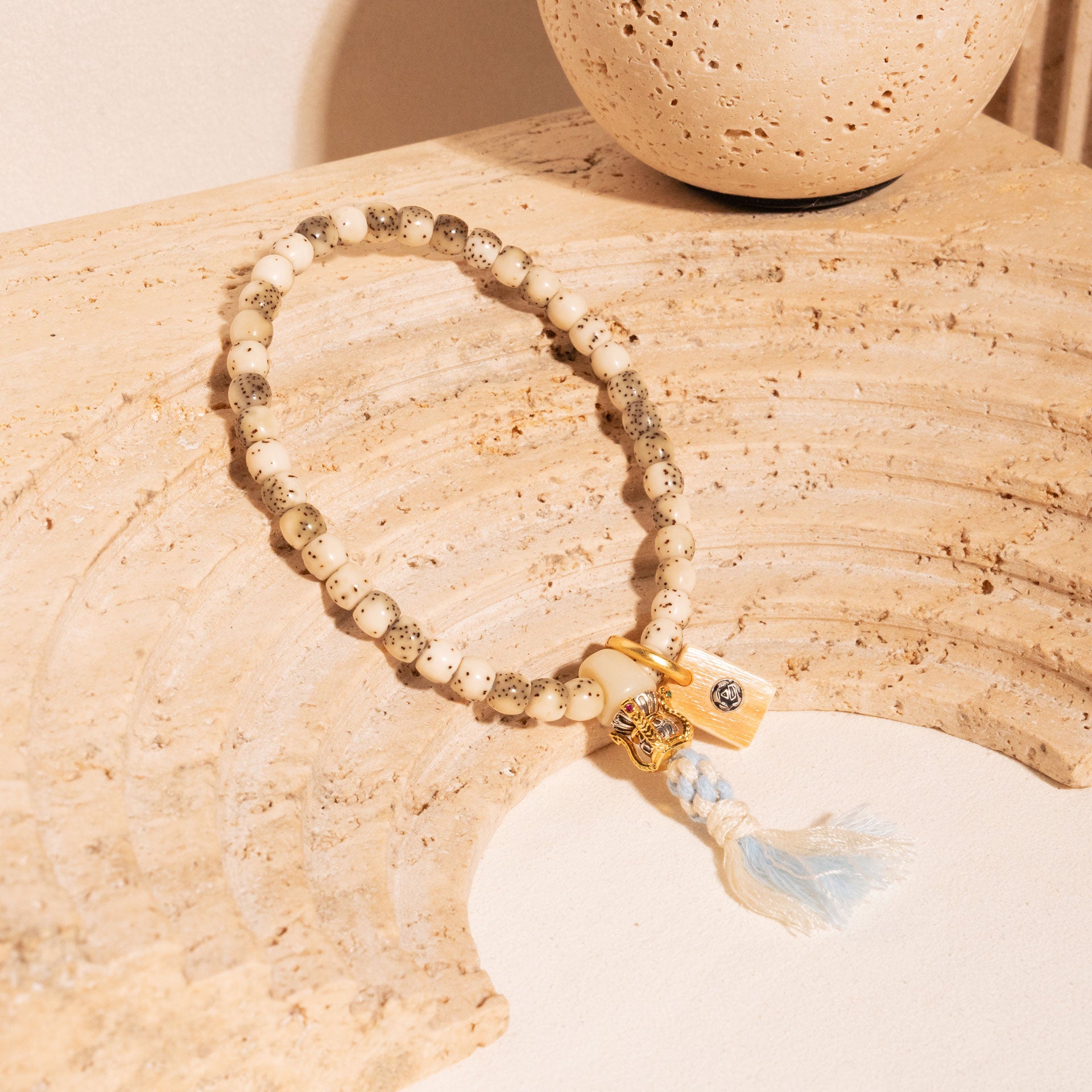 Barrel Cuts – Petite Grey Back Large Blank Mammoth & Sliver Connector Stelluna Bracelet